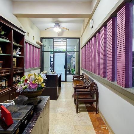Hotel Tobana House Bintaro à Jakarta Extérieur photo